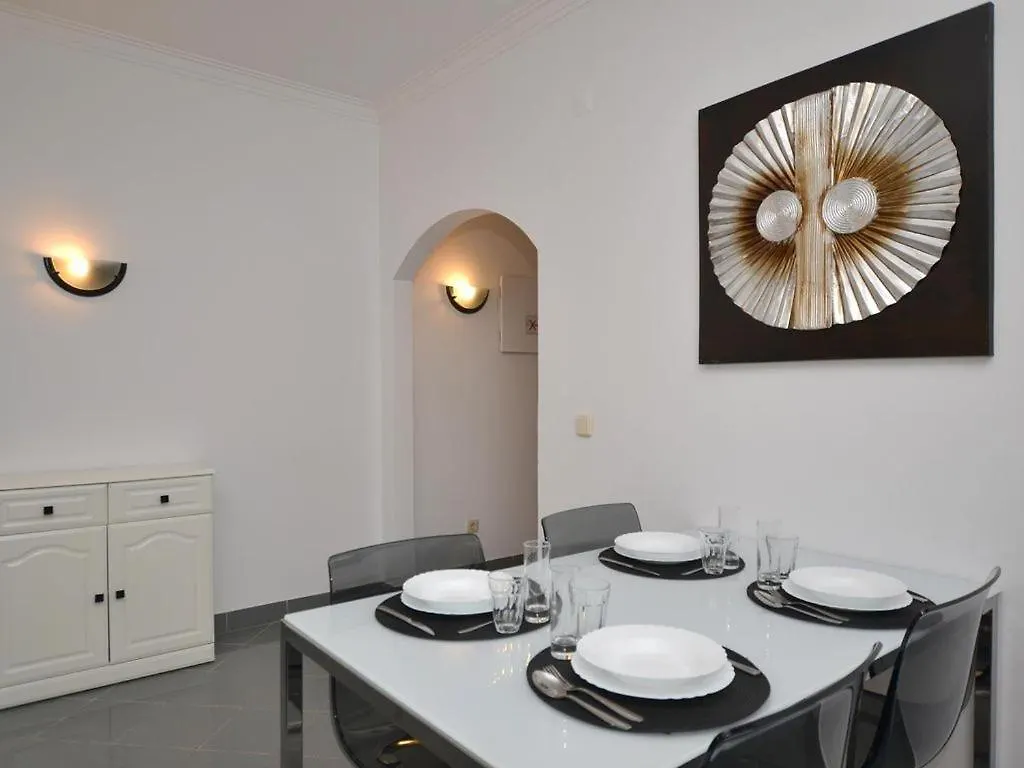 Apartment Navegador Park View, 5 Pers, Pisc,700M Plage,Strip Albufeira