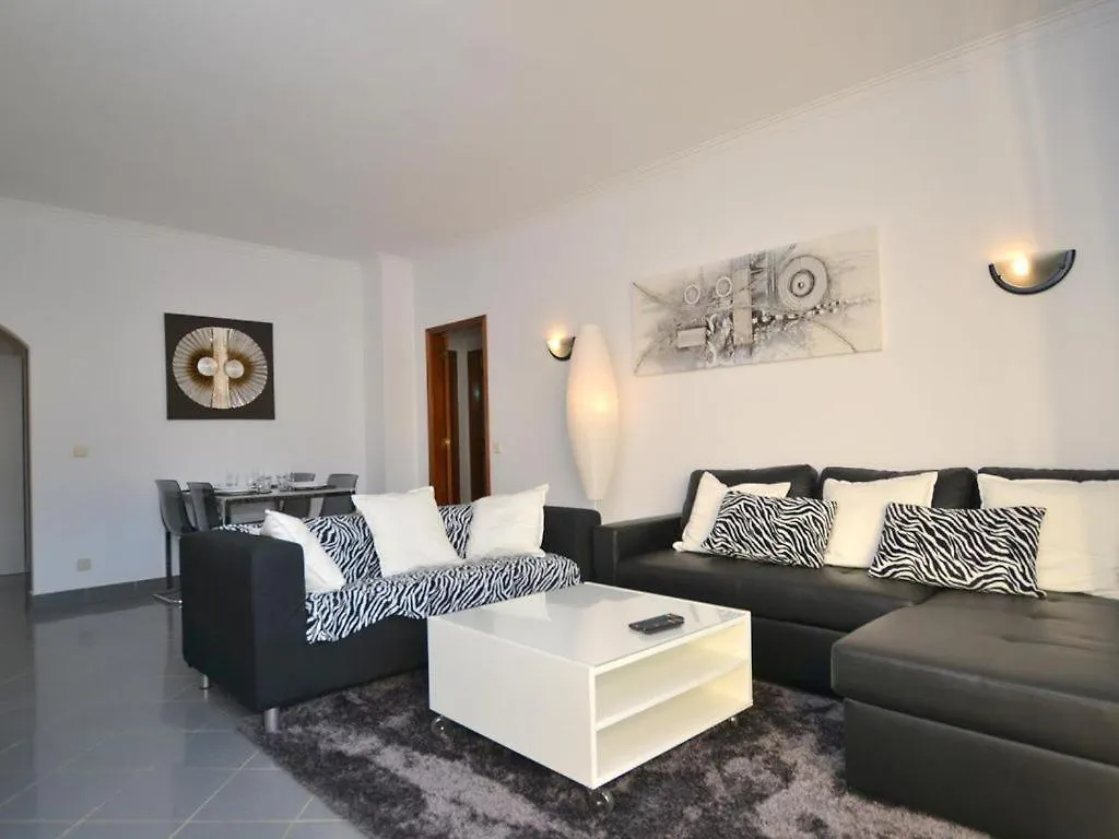 Apartment Navegador Park View, 5 Pers, Pisc,700M Plage,Strip Albufeira